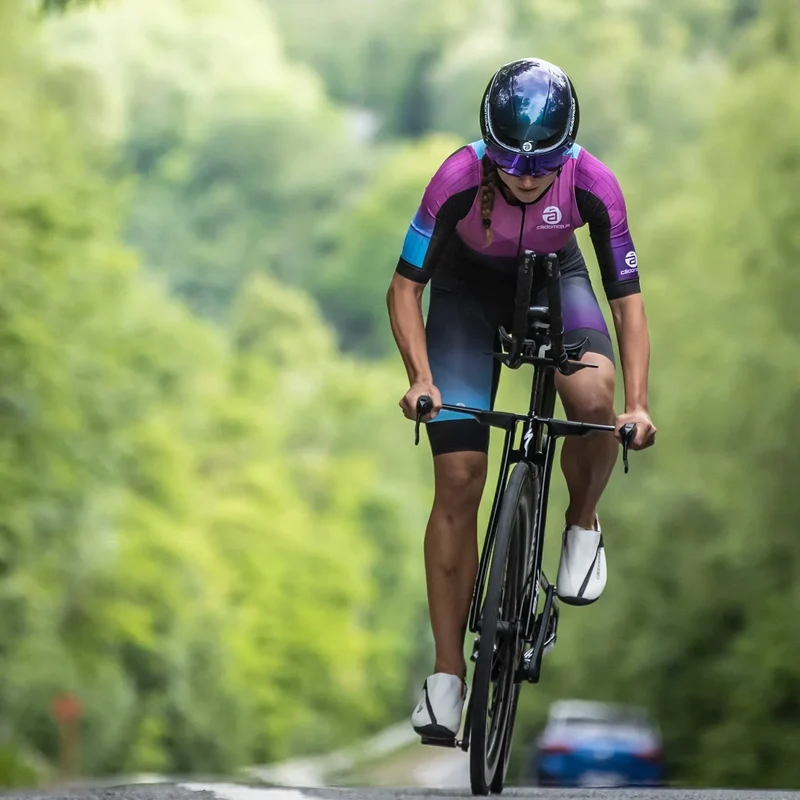 Casque Omega Aero pour triathlon et patinage de vitesse