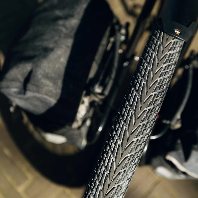 Pneu vélo Schwalbe Marathon Almotion PRO V-Guard 700 / 28 pouces Tubeless Ready