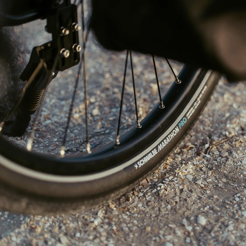 Pneu vélo Schwalbe Marathon Almotion PRO V-Guard 700 / 28 pouces Tubeless Ready