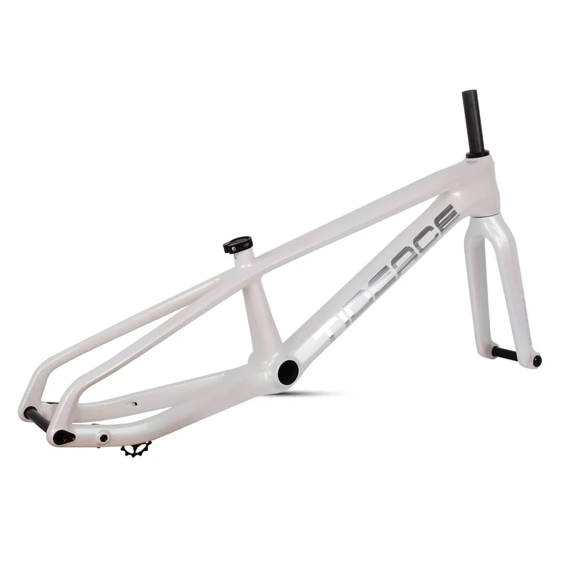 Cadre de vélo BMX en carbone