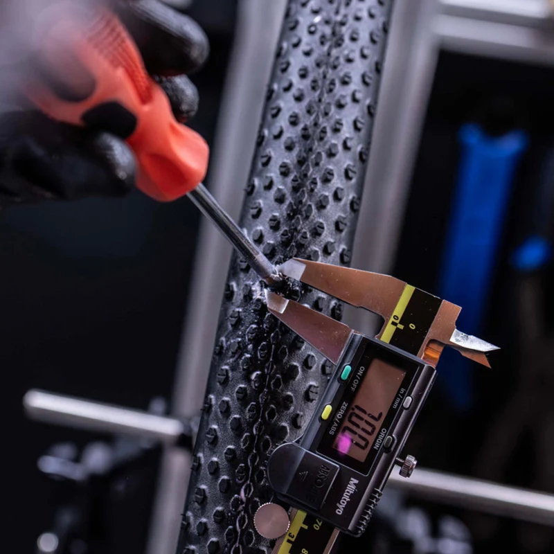 Muc-Off Road & Gravel Tubeless Sealant