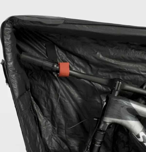 EVOC MOUNTAIN BIKE BAG PRO