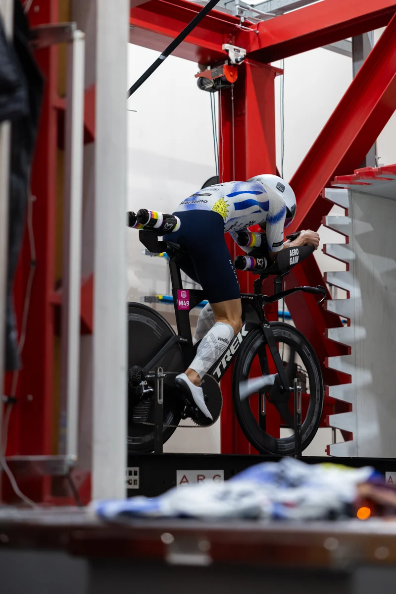 Nouveaux protège-mollets de compression aérodynamiques veloToze 12.5 watts