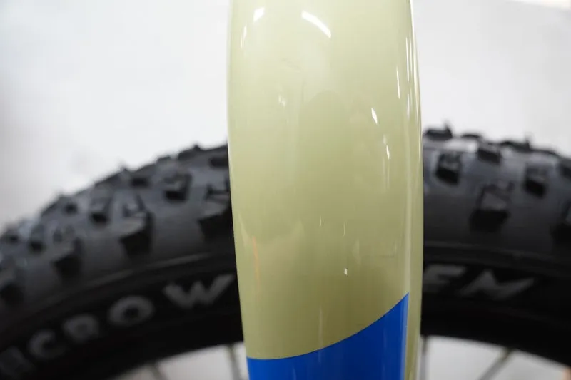 Ex Demo - Polygon Premier 20 Disc - Kids Mountain Bike C1