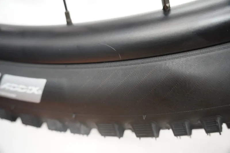 Ex Demo - Superior eXF 9019 B - Bosch Performance CX Mountain eBike M4