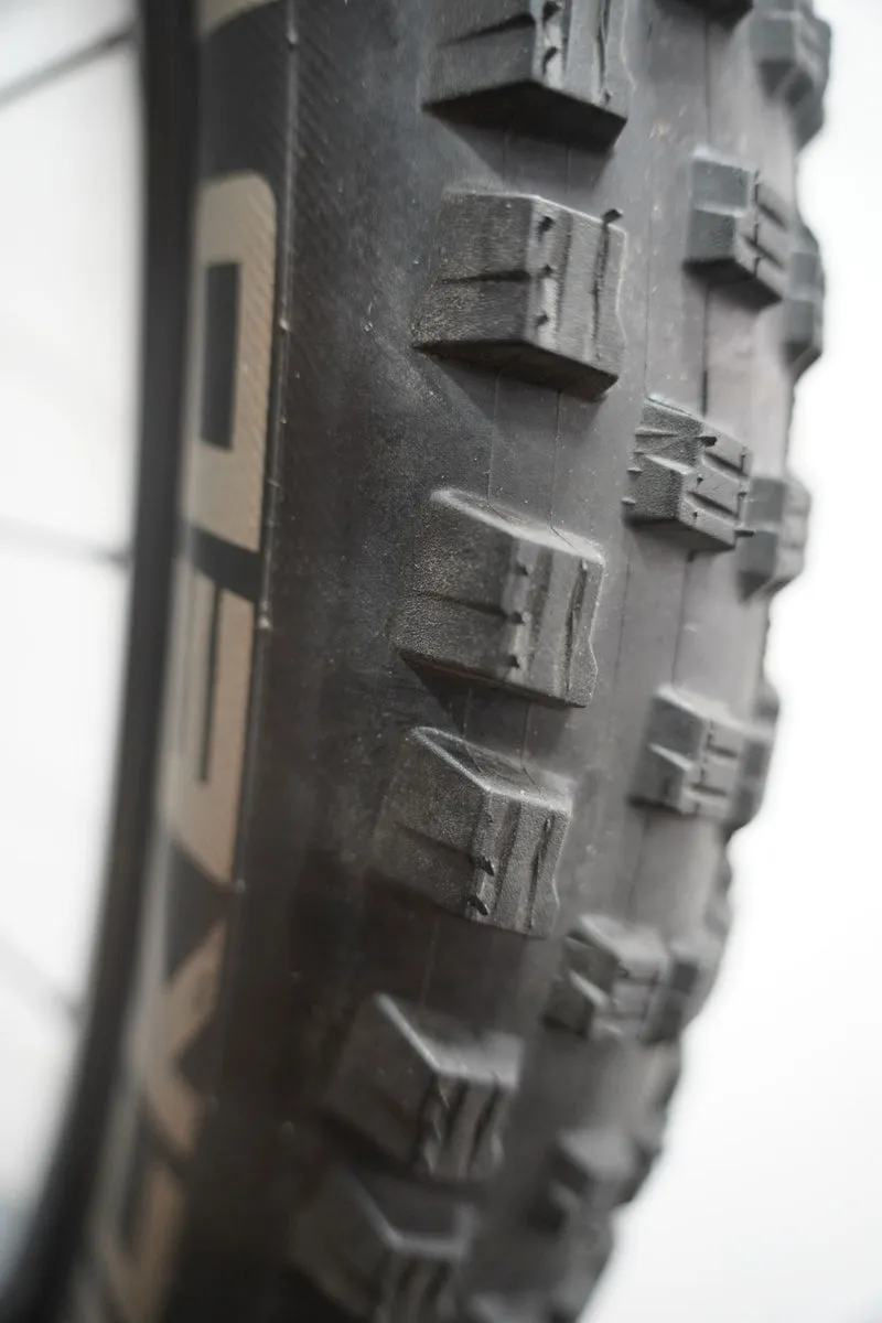 Ex Demo - Superior XF 9.6 DC - Lightweight Carbon Trail Bike M2