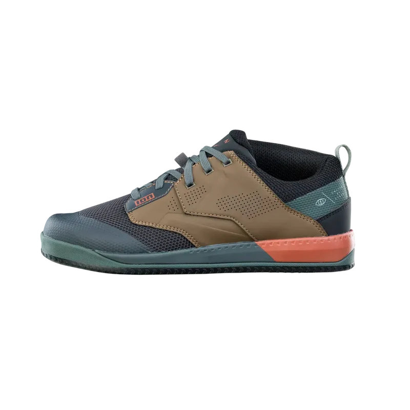 ION Scrub Amp Flat Shoes