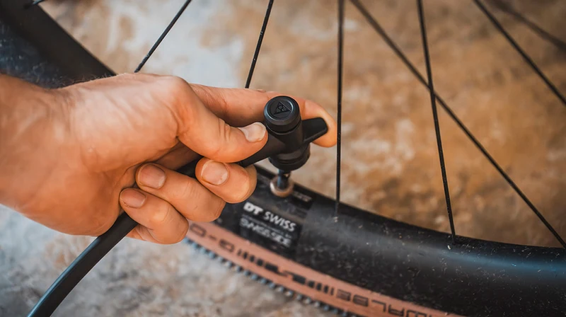 TOPEAK JOEBLOW MOUNTAIN X DIGITAL FLOOR PUMP