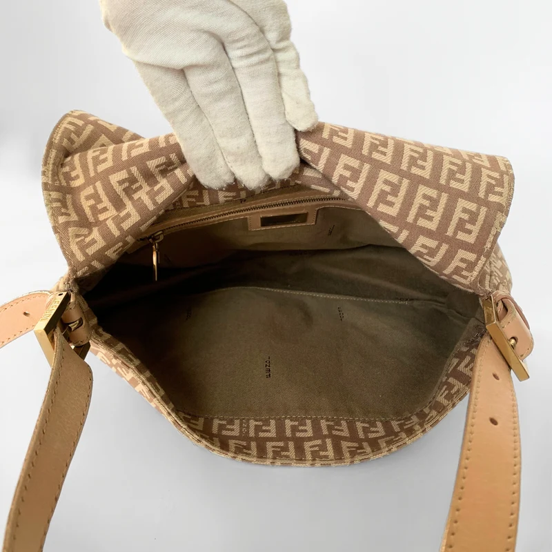 Fendi Pochette Toile Mamma Zucca