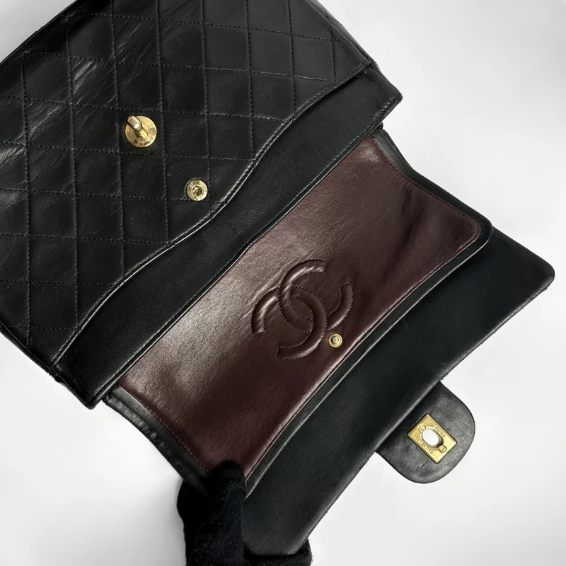 Chanel Classic Flap Bag Moyenne