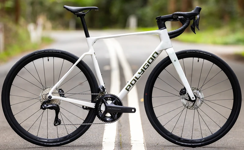 Polygon Strattos 8 - Ultegra Di2 Carbon Endurance Bike