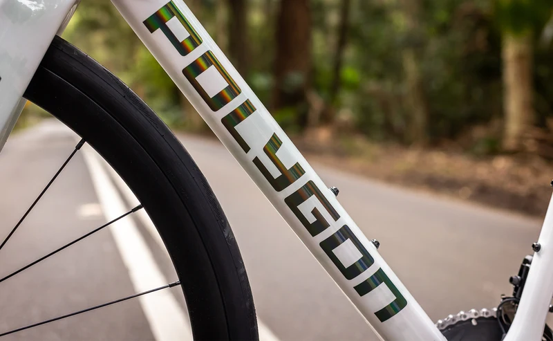 Polygon Strattos 8 - Ultegra Di2 Carbon Endurance Bike