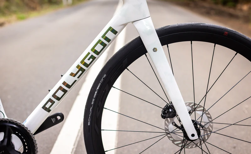 Polygon Strattos 8 - Ultegra Di2 Carbon Endurance Bike