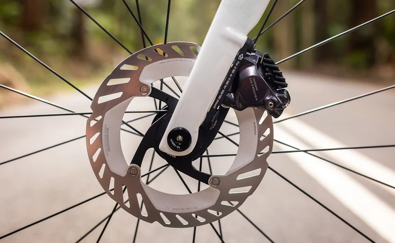 Polygon Strattos 8 - Ultegra Di2 Carbon Endurance Bike