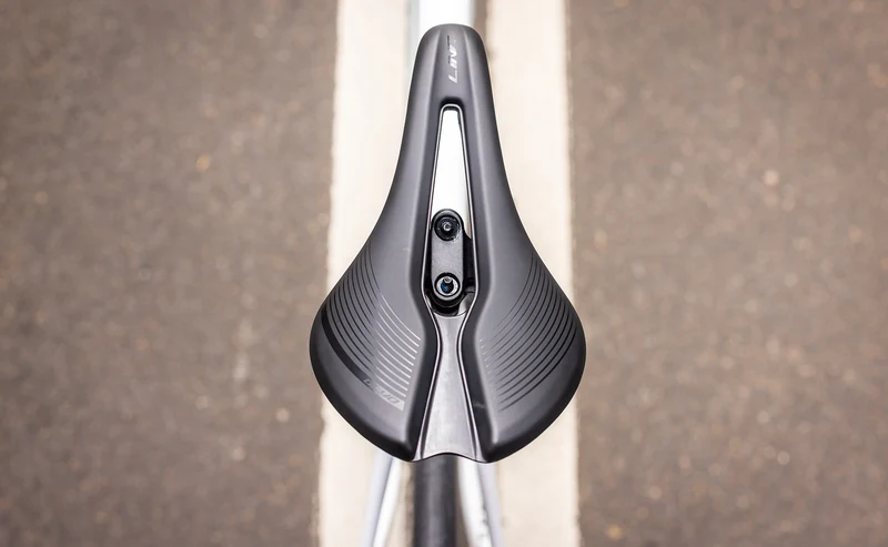Polygon Strattos 8 - Ultegra Di2 Carbon Endurance Bike