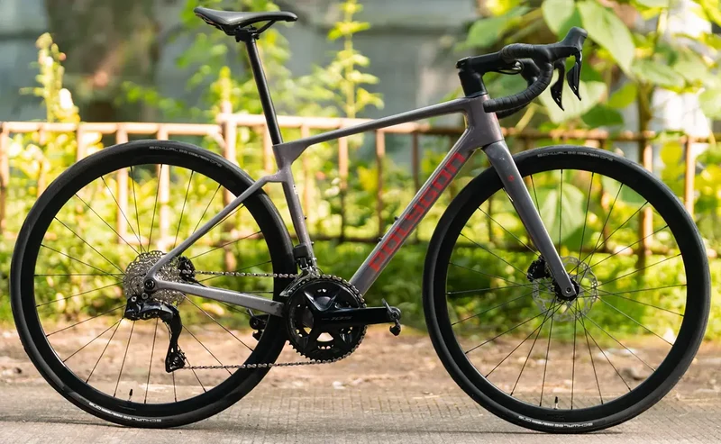 Polygon Strattos 7 - 105 Di2 Carbon Endurance Bike