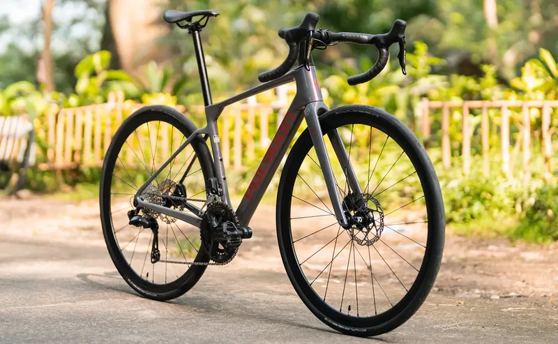 Polygon Strattos 7 - 105 Di2 Carbon Endurance Bike