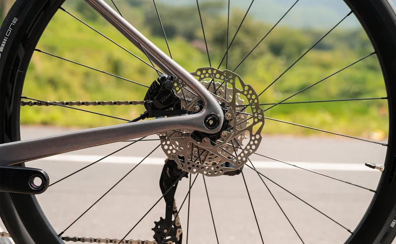 Polygon Strattos 7 - 105 Di2 Carbon Endurance Bike