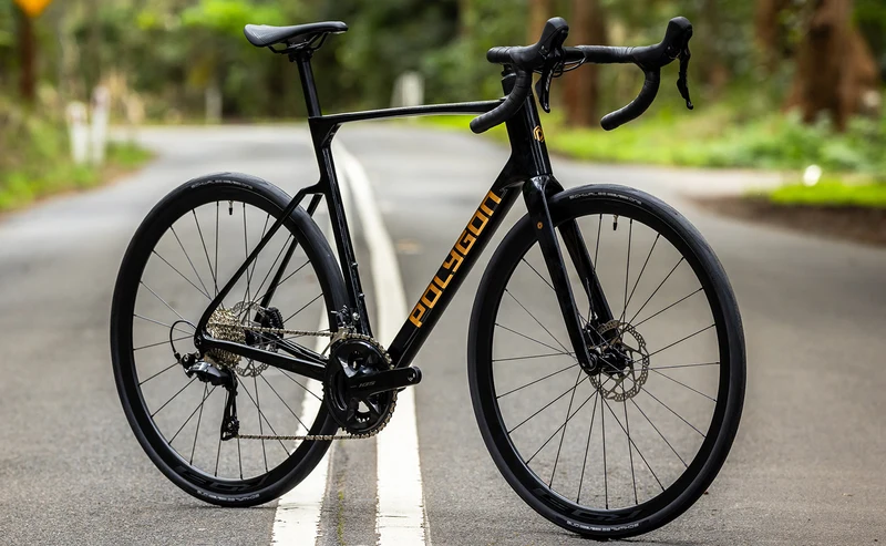 Polygon Strattos 7 - 105 Carbon Endurance Bike