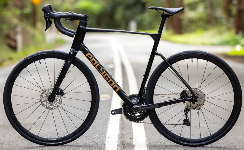 Polygon Strattos 7 - 105 Carbon Endurance Bike