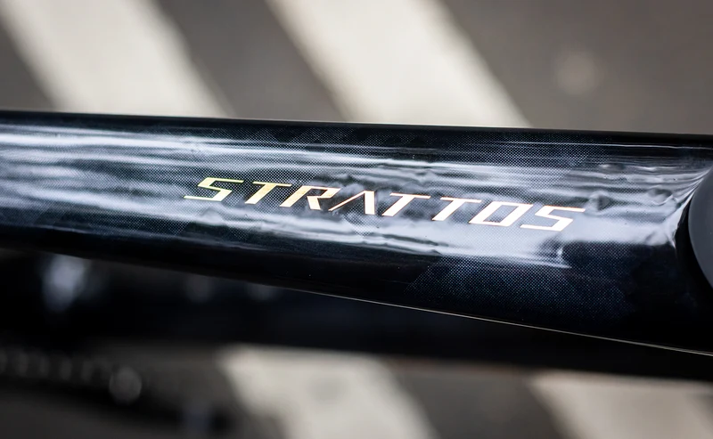 Polygon Strattos 7 - 105 Carbon Endurance Bike
