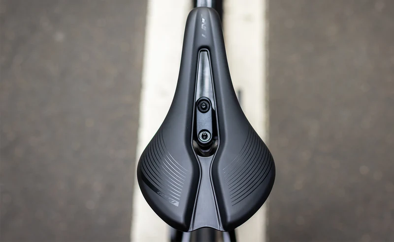 Polygon Strattos 7 - 105 Carbon Endurance Bike