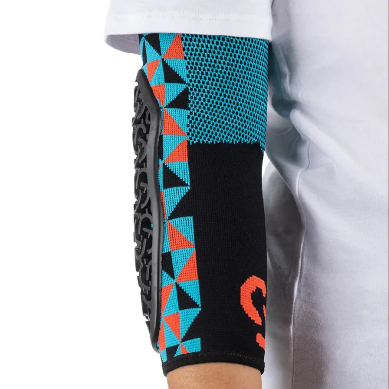 Seryt Flow Elbow Pads
