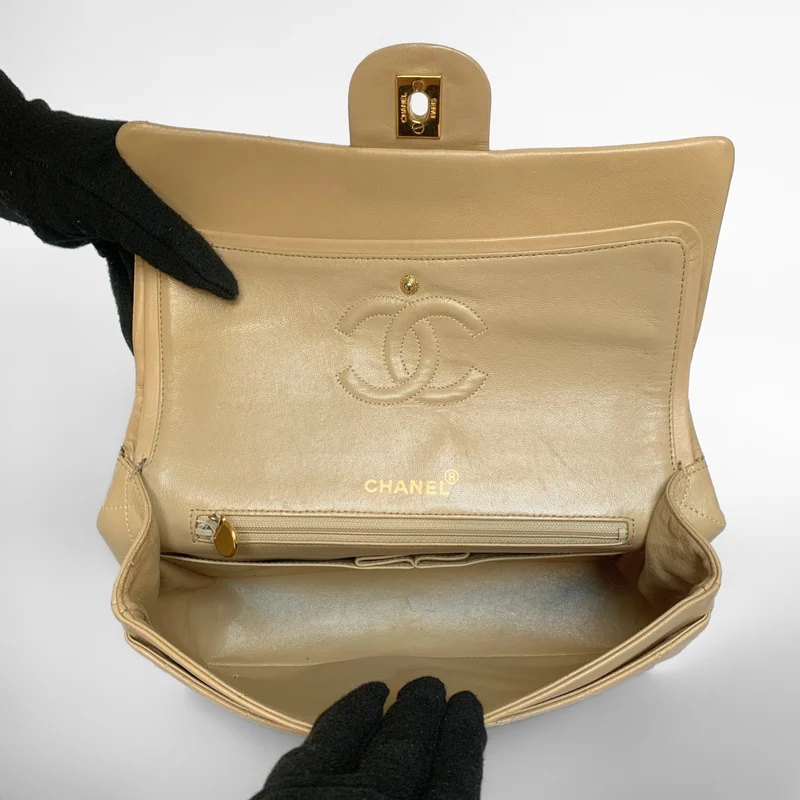 Chanel Classic Flap Bag Cuir d'agneau haut de gamme