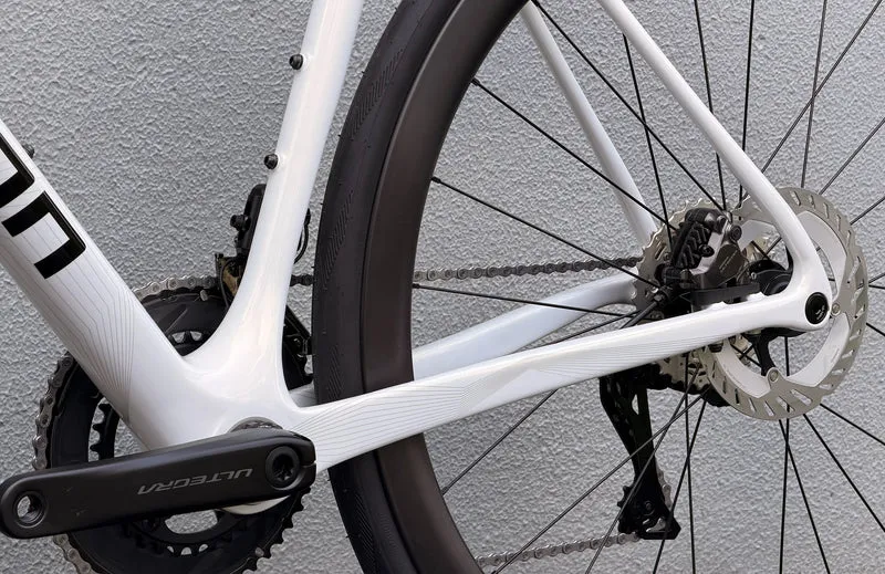 Polygon Strattos C8 - Ultegra Di2 Carbon Endurance Bike