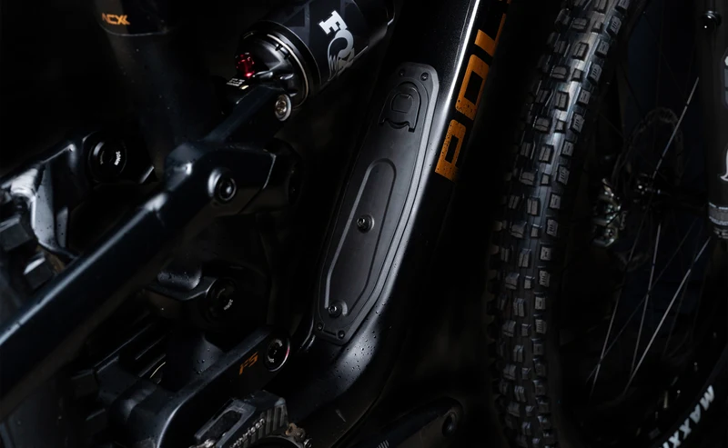 Polygon Collosus N8 Carbon - Enduro Mountain Bike