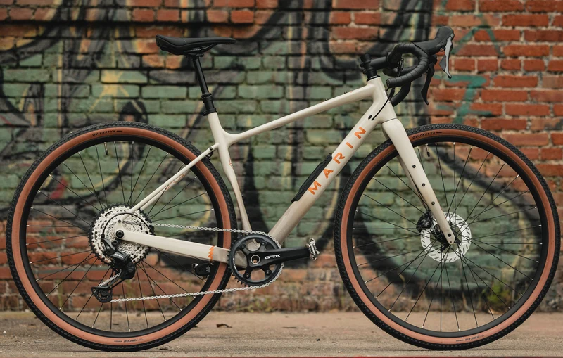 Marin Headlands 2 - Carbon Gravel Bike