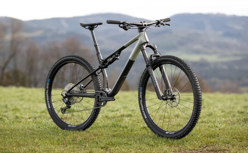 Superior XF 9.6 DC - Lightweight Carbon Trail Bike