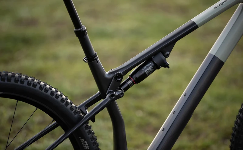 Superior XF 9.6 DC - Lightweight Carbon Trail Bike