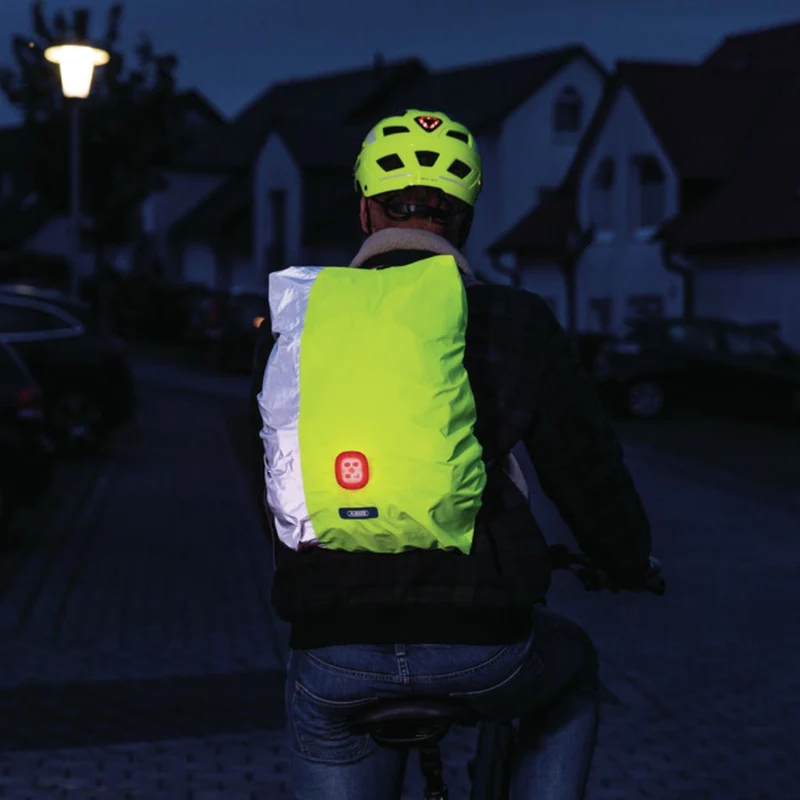 Housse de pluie pour sac à dos avec éclairage LED Abus Lumino
