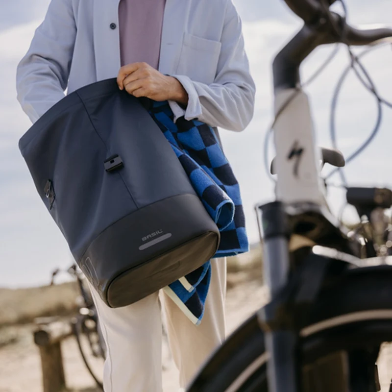 Sacoche vélo de ville Basil Cove 16 L