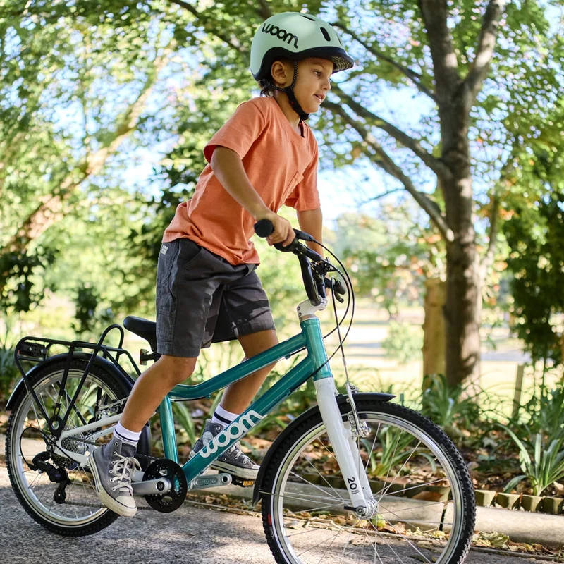 Vélo enfant 20 pouces 6 à 8 ans Woom GO 4 à vitesses intuitives