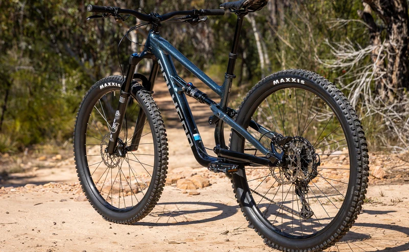 Polygon Siskiu T8 - Mountain Bike