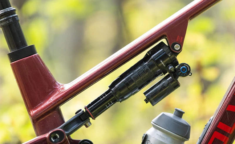 Polygon Collosus T8 - Carbon All-Mountain Bike