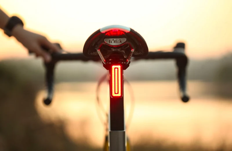 MAGICSHINE SeeMee 100 V2 - Brake & Ambient Rear Light