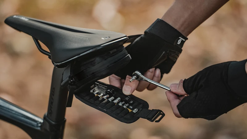 Topeak Elementa Seatbag With Essential Tools