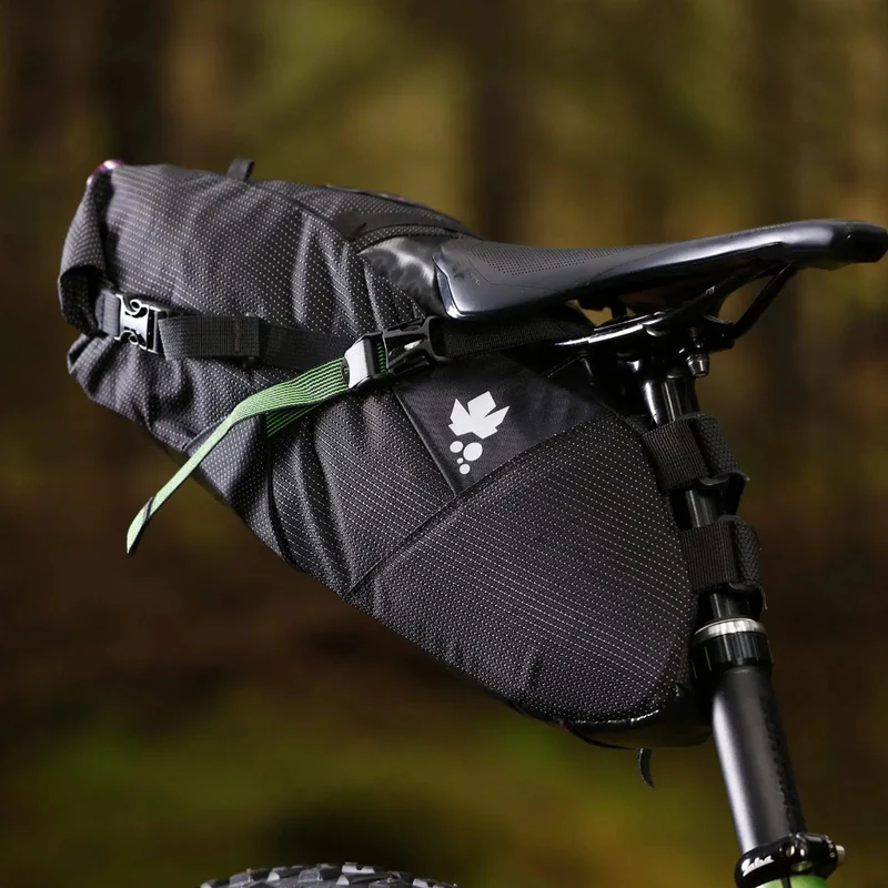 Sacoche de selle bikepacking Adventure Cluster WP Miss Grape