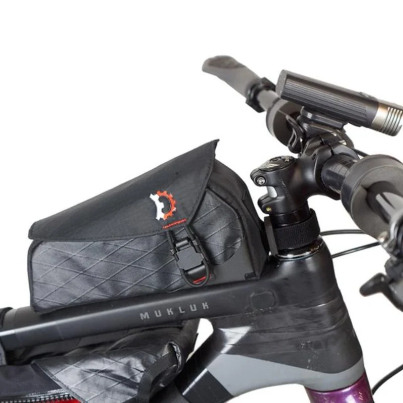Sacoche de cadre Revelate Designs MAG TANK avec fixation vissée