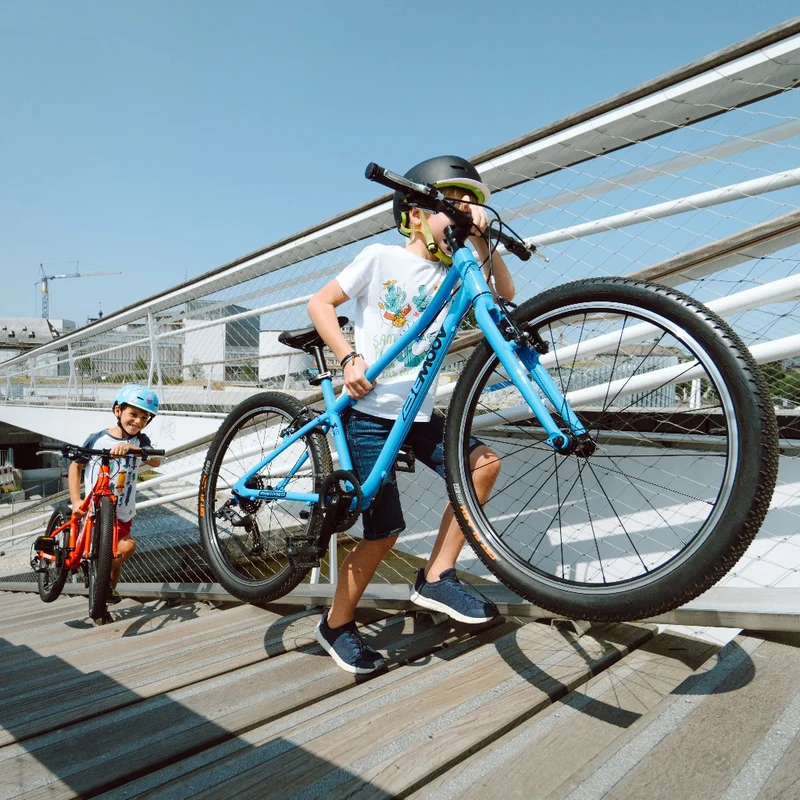 Vélo enfant 5,5-8 ans — 20 pouces M20 Bemoov