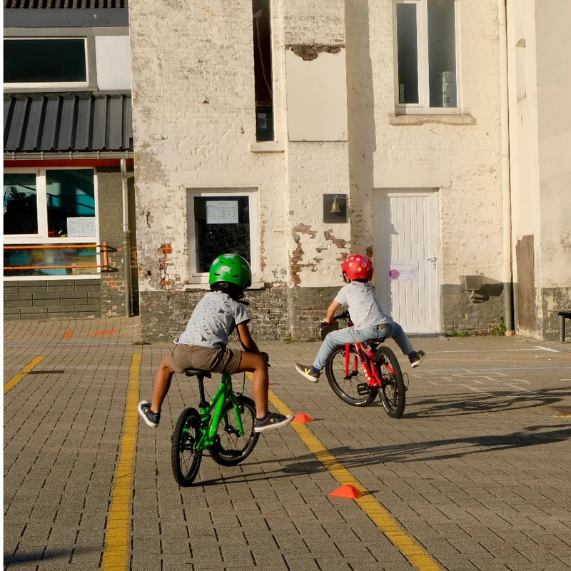 Vélo enfant 2,5-4,5 ans — 14 pouces M14 Bemoov