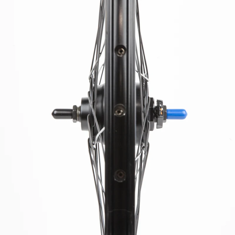 roue Shimano 650B avec moyeu dynamo Nexus intégré