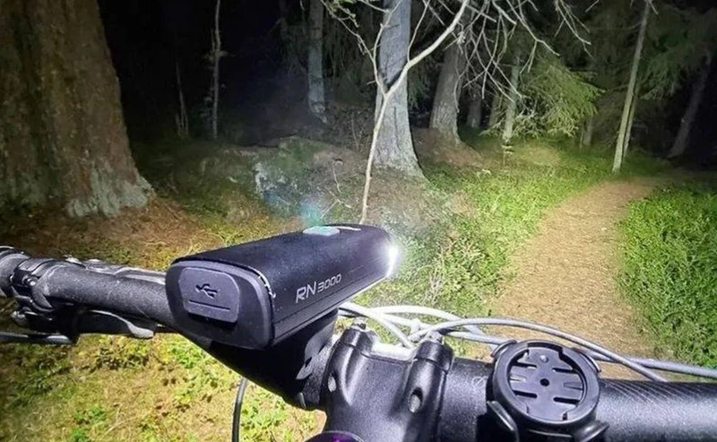 MAGICSHINE RN 3000 - Front Bike Headlight