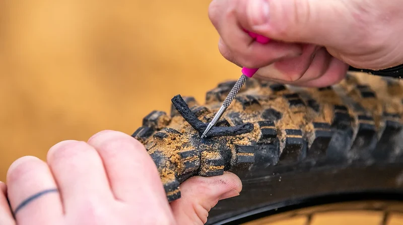 Kit de Réparation Tubeless MUC-OFF