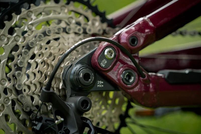 Polygon Collosus N9 - Enduro Mountain Bike