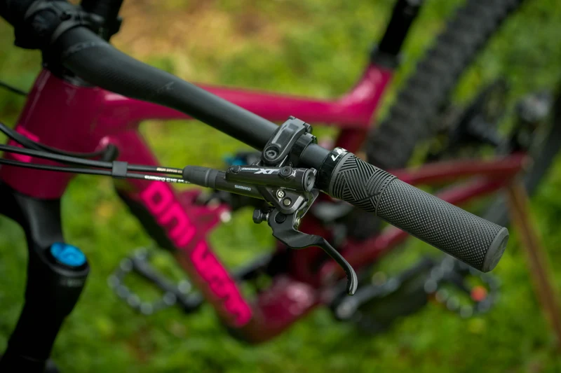 Polygon Collosus N9 - Enduro Mountain Bike