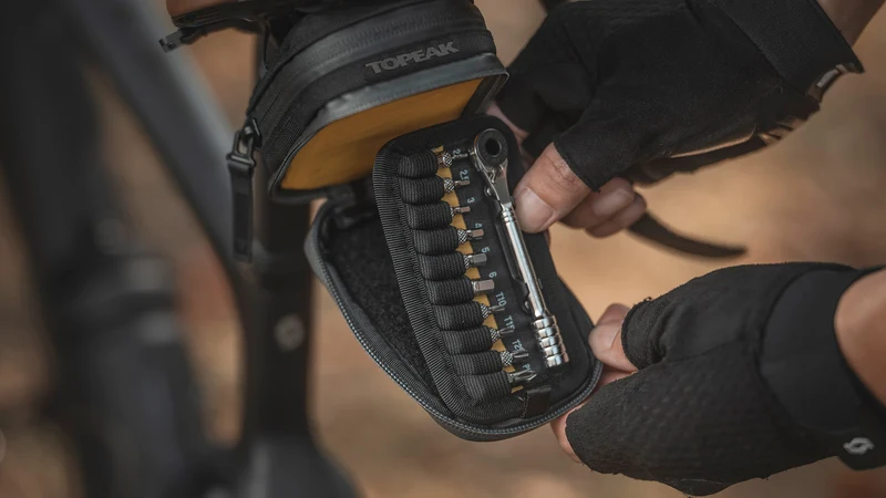 Topeak Elementa Seatbag Pro With Essential Tools